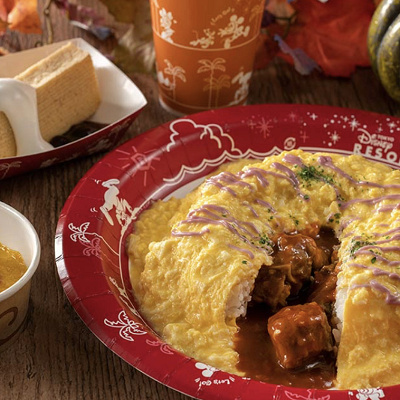 おすすめの秋ディズニーフード：オムライスのスペシャルセット