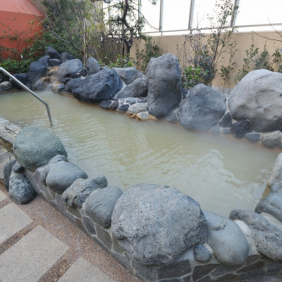 源泉かけ流し露天風呂（女性用）