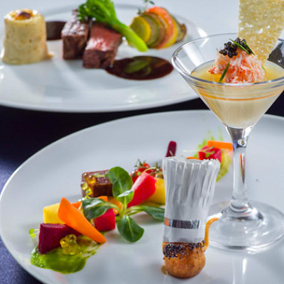 “ピクサー・プレイタイム”ディナーコース（オチェーアノ）