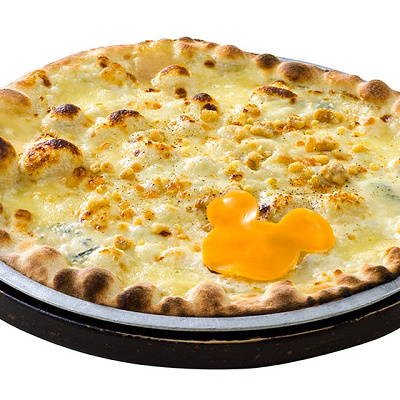 ピッツァ、カナーレ・ベッロ（5種のチーズ）