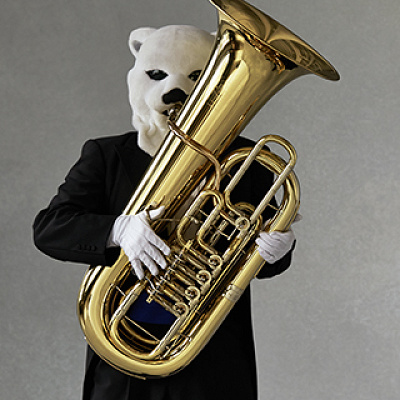 ホッキョクグマ（チューバ）