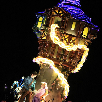 ラプンツェルとフリン・ライダーのフロート