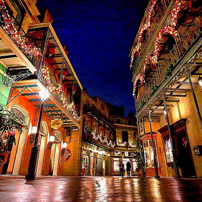 ロイヤルストリートは穴場的な夜景スポット