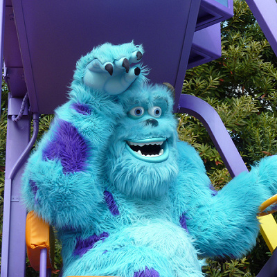 体は大きく見た目はこわいけれど気は優しいモンスター・サリー