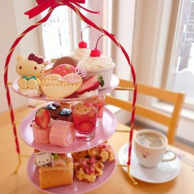 土日祝日限定　アフタヌーンティーセット