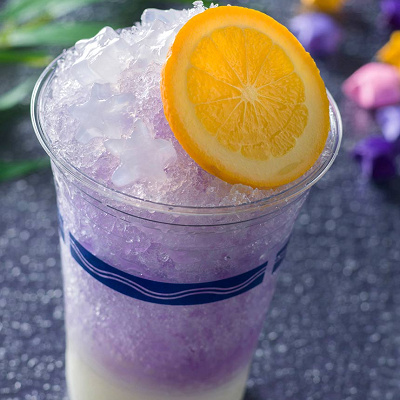 シェイブアイスカクテル（ヴァイオレットリキュール）