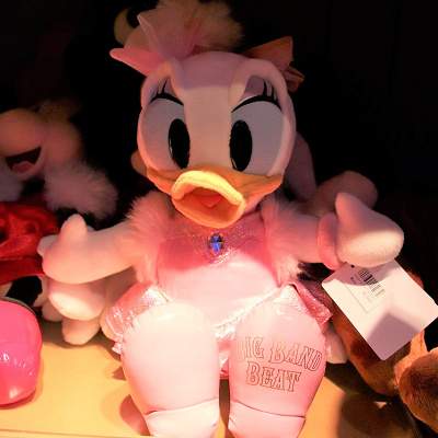 おすわりぬいぐるみ（デイジー）