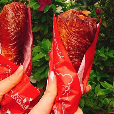 スモーク香るチキンがたまらない！