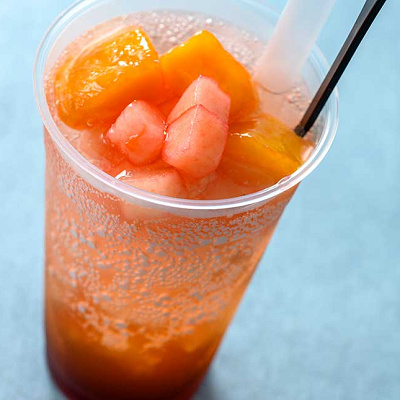 スパークリングティー（ピーチ＆マンゴー）