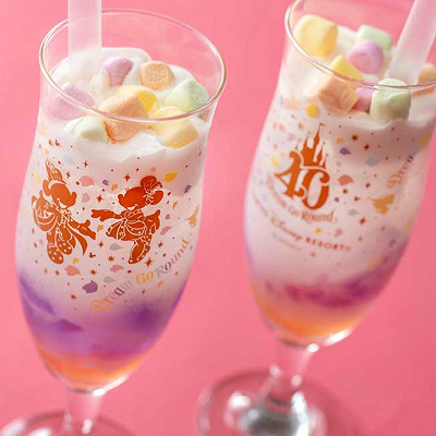 スペシャルソフトドリンク (乳酸菌飲料、エルダーフラワーシロップ、バタフライピーゼリー、ヨーグルト)