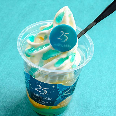 スペシャルサンデー（ライチーゼリー、わらび餅、みかん）