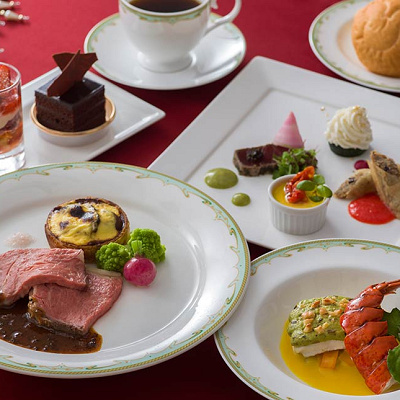 S.S.コロンビア・ダイニングルームのスペシャルコース