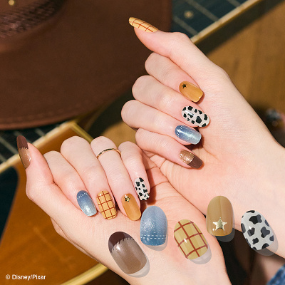 N Sheriff Woody（トイストーリー）