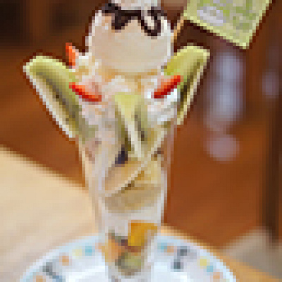 麦わらぼうしのパフェ