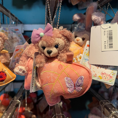 ウィッシングウィングス ぬいぐるみ リュックサック 写真】シェリーメイのぬいぐるみがリュックサックになった