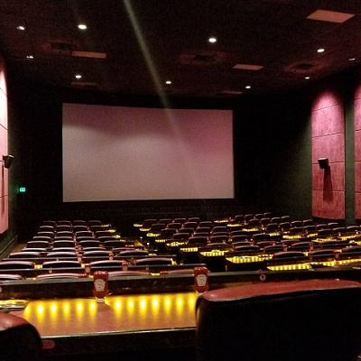 シアター式レストラン