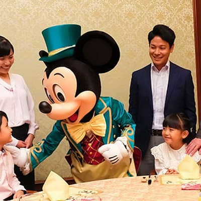 東京ディズニーランドホテルの小宴会場「スノーホワイト」| キャステル | CASTEL ディズニー情報