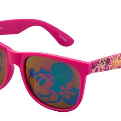 Tシャツやパーカーとのお揃いも叶う総柄デザイン