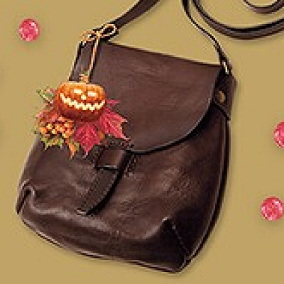 トリックオアトリートの目印はハロウィン仕様のカバン