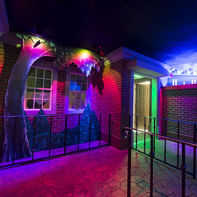 ウェンディの家をモチーフにした待ち列エリア