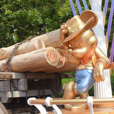 ウエスタンランドのハピエストミッキースポット