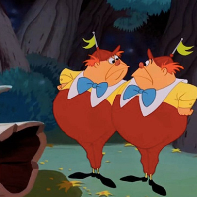 トゥイードルダムとトゥイードルディーとは