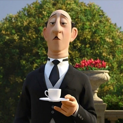 フレッドの執事の名前は何？