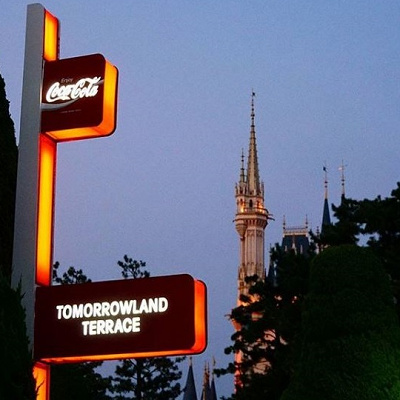 トゥモローランド・テラスってどんなお店?