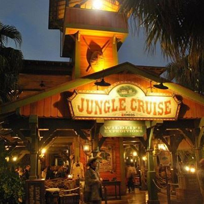 ナイトクルーズは何時から?