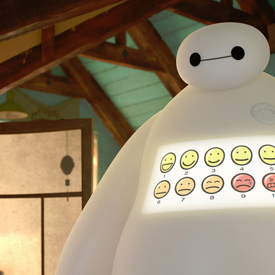 ベイマックスの顔のデザインのモデルになったものは何？