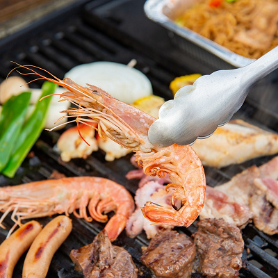 シーフードたっぷりのBBQが味わえるYAKIYA