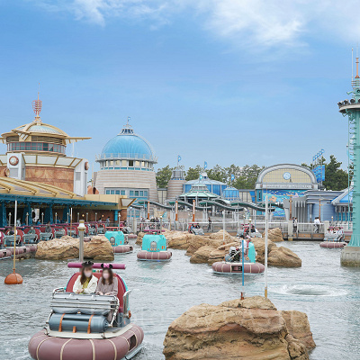 夏にぴったりの涼しいアトラクション