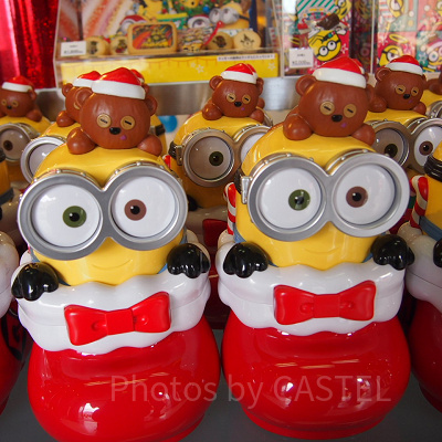 ブーツの中にはお菓子がいっぱい