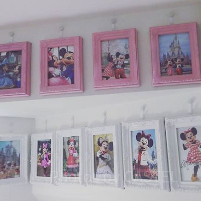 ミニーの写真溢れる部屋