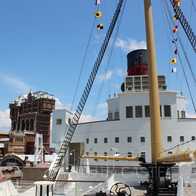 アメリカンウォーターフロントのアトラクション