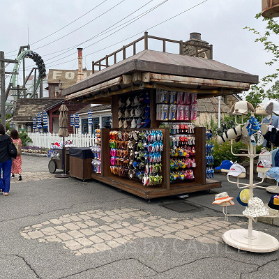 アミティビレッジのグッズ販売カート