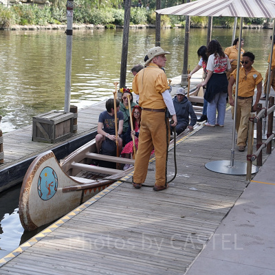 カリフォルニアアナハイムディズニーのアトラクション：デイビー・クロケットのカヌー探検