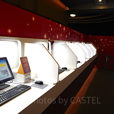 「年パスセンター」：個人情報登録用の部屋