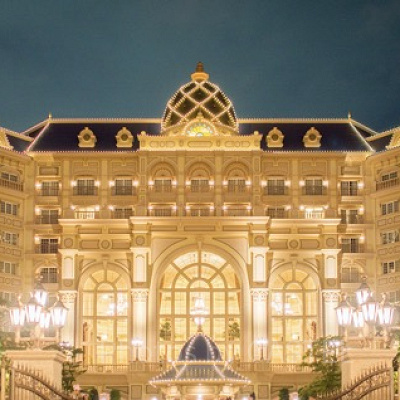 ディズニーランドホテルの外観