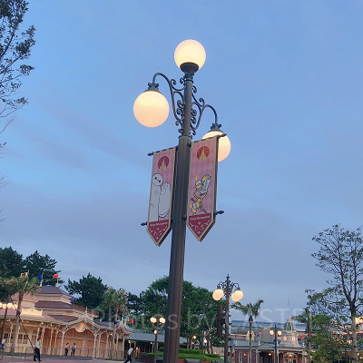 パークを出たエントランス周辺