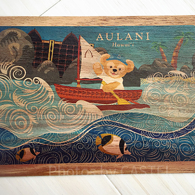 アウラニ限定のダッフィーの木製ポストカード