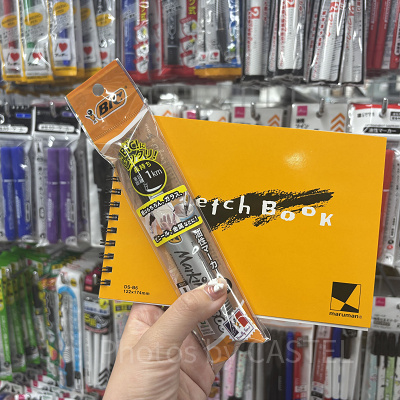 サイン帳とサインペン