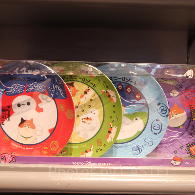 ベイマックスとモチのプレート