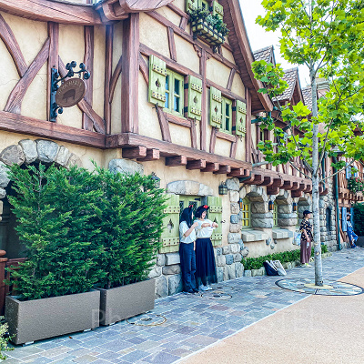 美女と野獣エリア