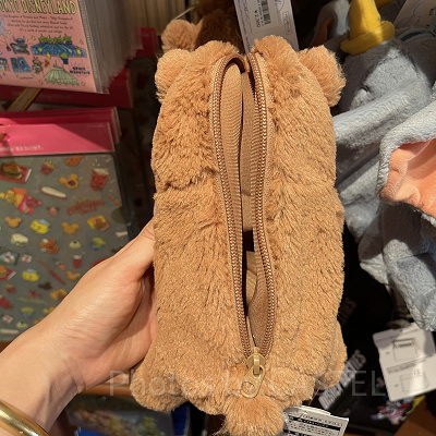 カントリーベアシアター・オスカーのペンケース後ろ