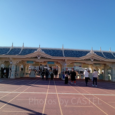 最低でも1時間前に着いておくとベスト！