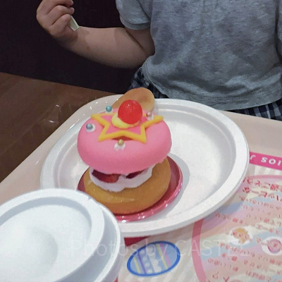 ビバリーヒルズ・ブランジェリー（2017年クールジャパンからセーラームーン仕様のケーキ）