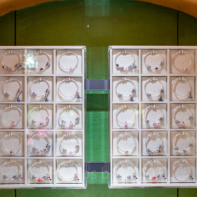 ジュエリーブランド「パンドラ（PANDORA）」のブレスレット