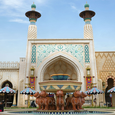 アラビアンコーストの建物にはイスラム建築の手法も