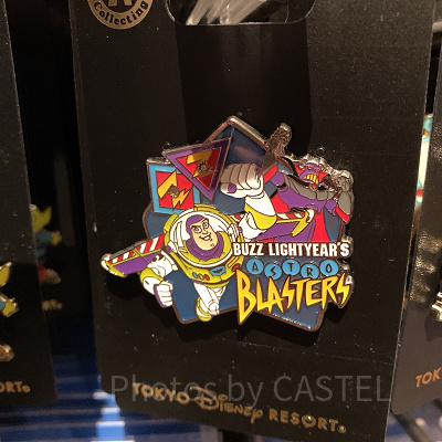 バズ・ライトイヤーのアストロブラスターピンバッジ